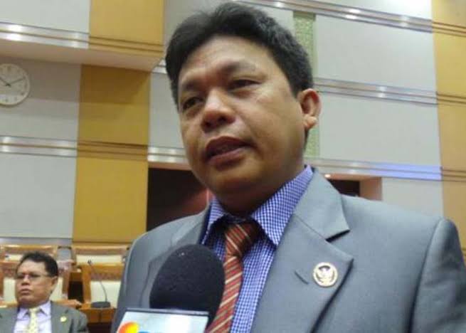 Direktur Eksekutif Lemkapi, Dr. Edi Hasibuan (Poskota.Net/Dok Ist)