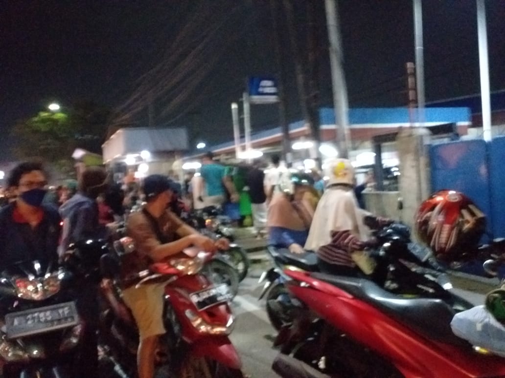 Foto dipusat Perbelanjaan Indo Grosir, Jatiuwung. Kota Tangerang (Poskota.net/Dok Ist)